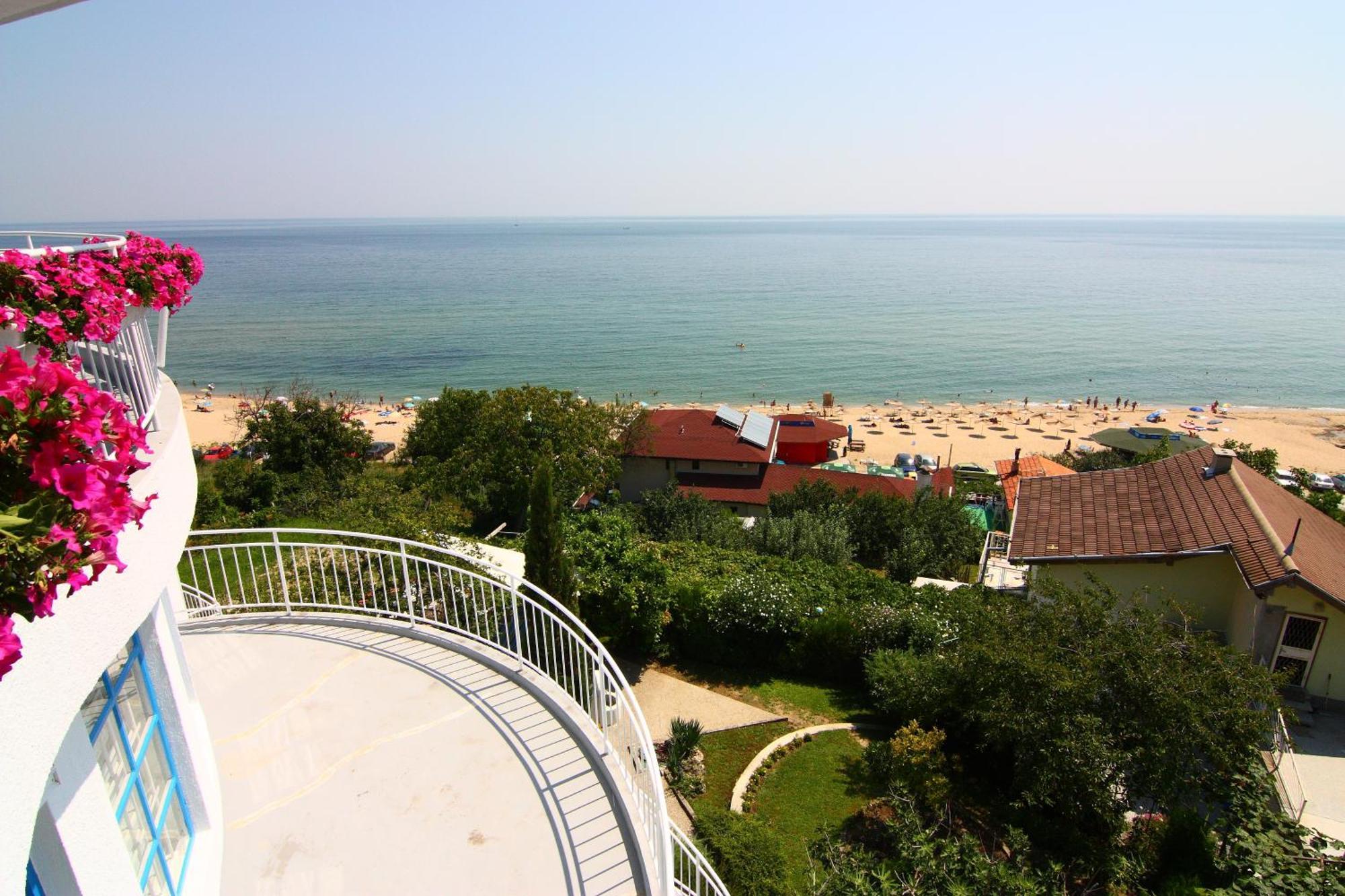 Villa White Dove Aranyhomok Kültér fotó
