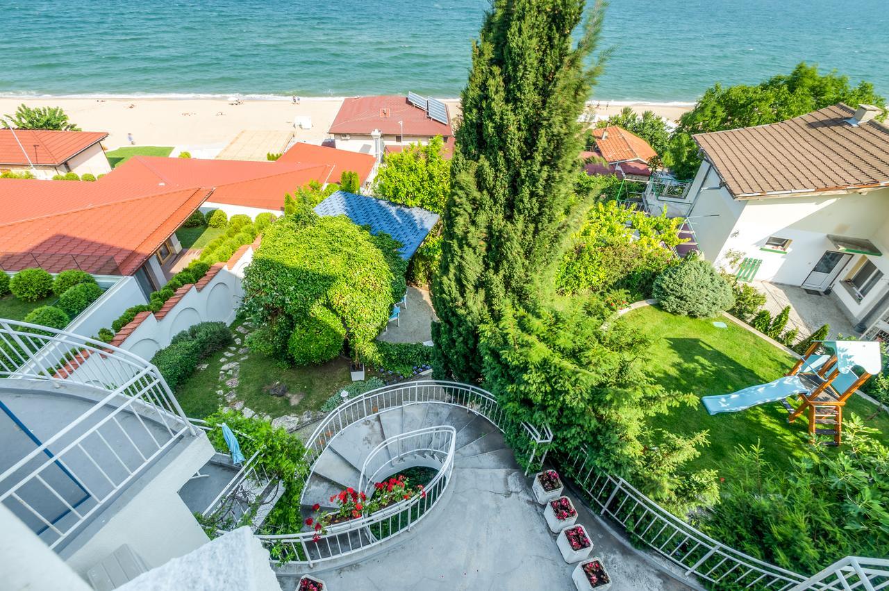 Villa White Dove Aranyhomok Kültér fotó