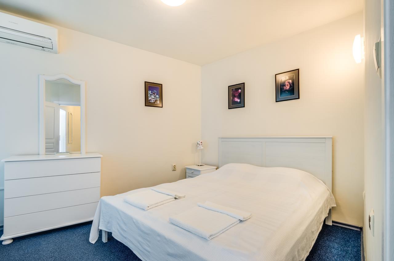 Villa White Dove Aranyhomok Kültér fotó