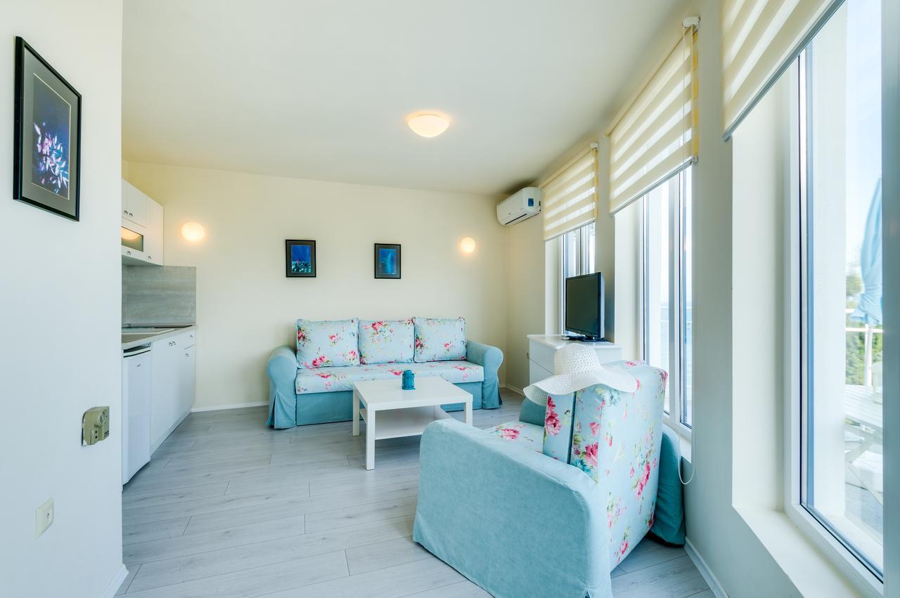 Villa White Dove Aranyhomok Kültér fotó