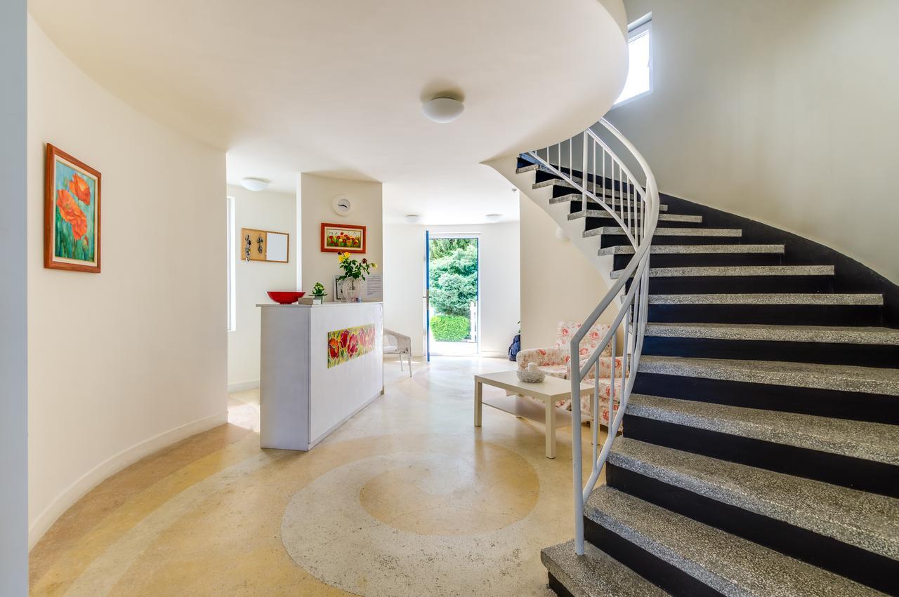 Villa White Dove Aranyhomok Kültér fotó